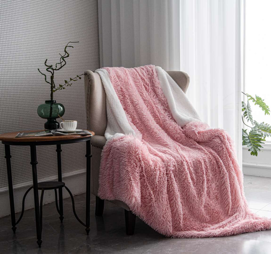 Baby Pink Luxury Super Soft Fluffy Fur Throw Blanket Large Sofa Bed Warm Cosy Fleece Blanket